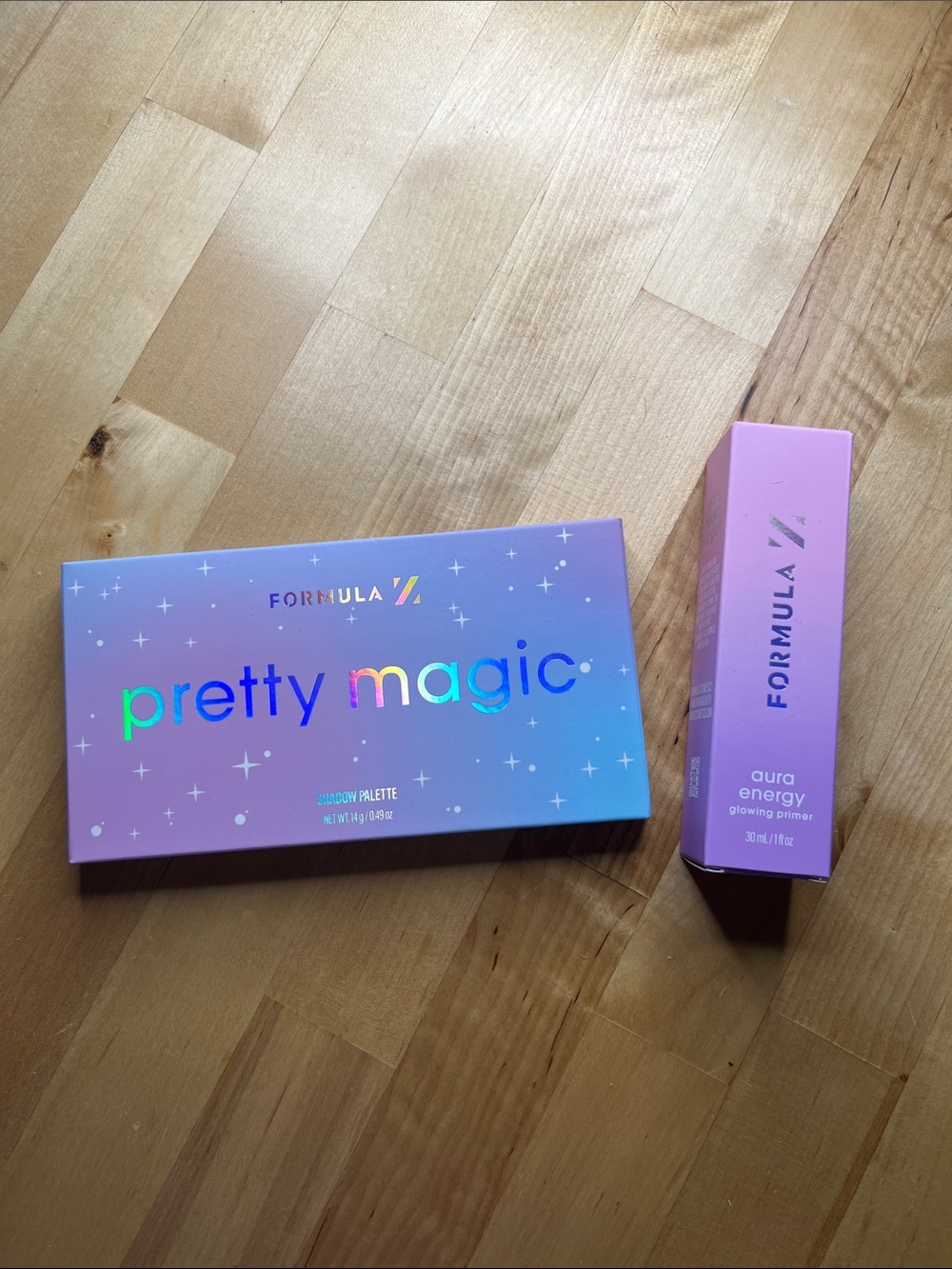 Formula Z Pretty Magic Eyeshadow Palette & Aura Energy Primer - Pink